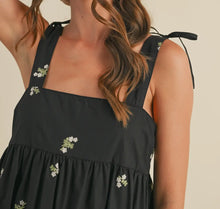 Load image into Gallery viewer, Flora Black Dress

