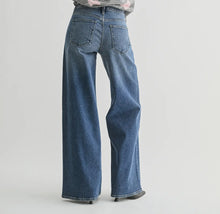 Load image into Gallery viewer, Danica Wide Leg Denim
