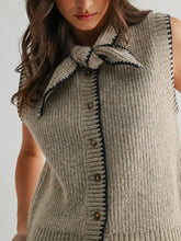 Load image into Gallery viewer, Cortland Vest
