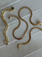 Load image into Gallery viewer, Snack Necklace
