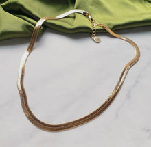 Load image into Gallery viewer, Snack Necklace
