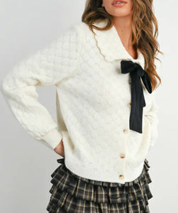 Cottage Bow Top