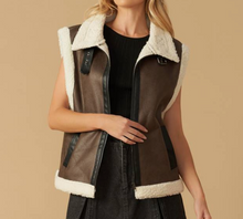 Load image into Gallery viewer, Bruno Sherpa Vest
