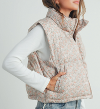 Load image into Gallery viewer, Lola Blush Floral Vest
