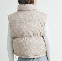 Load image into Gallery viewer, Lola Blush Floral Vest
