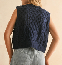 Load image into Gallery viewer, Judy Knit Vest
